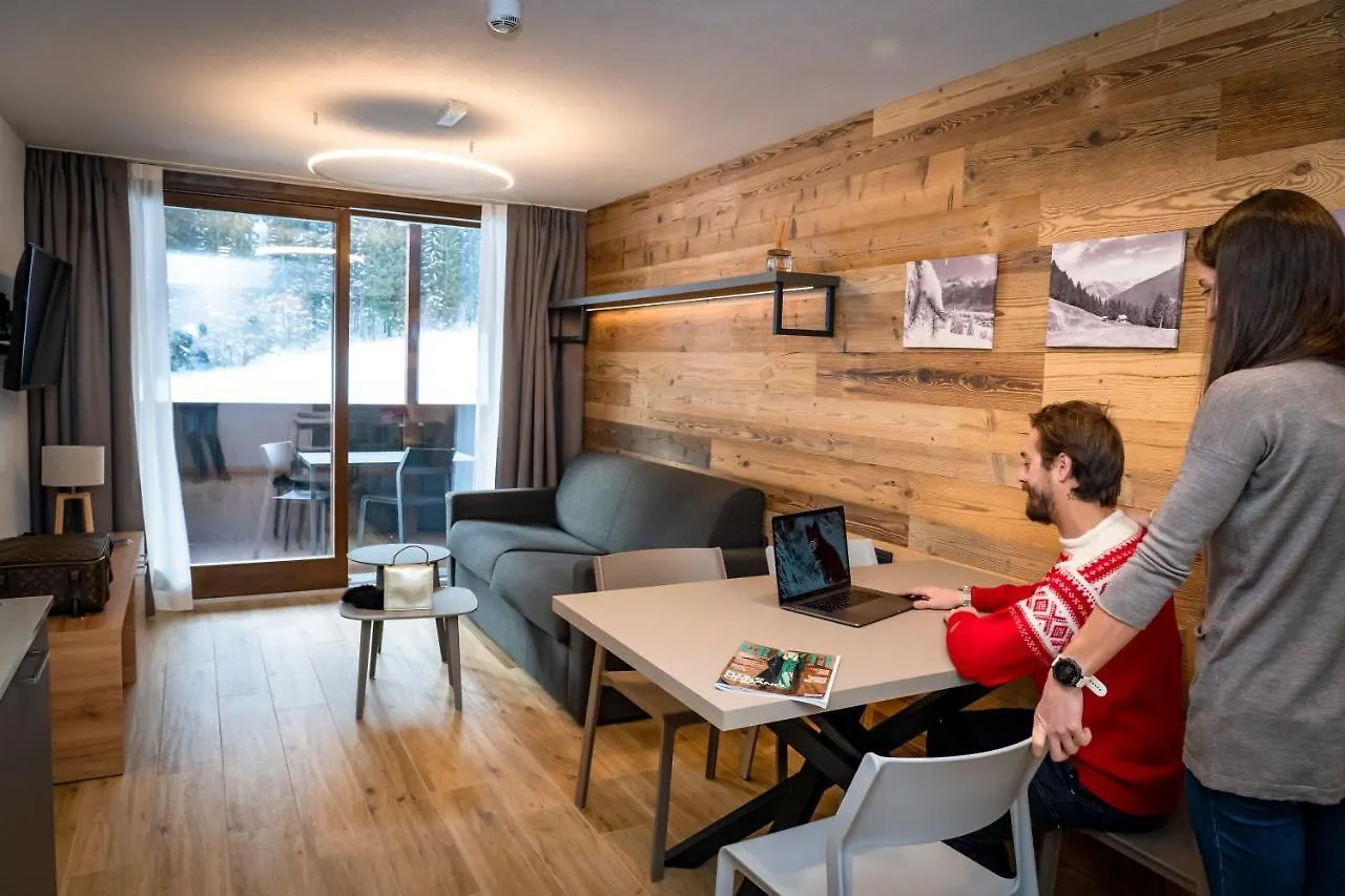 Hotel apartamentowy Nira Mountain Resort Futura Pradelle