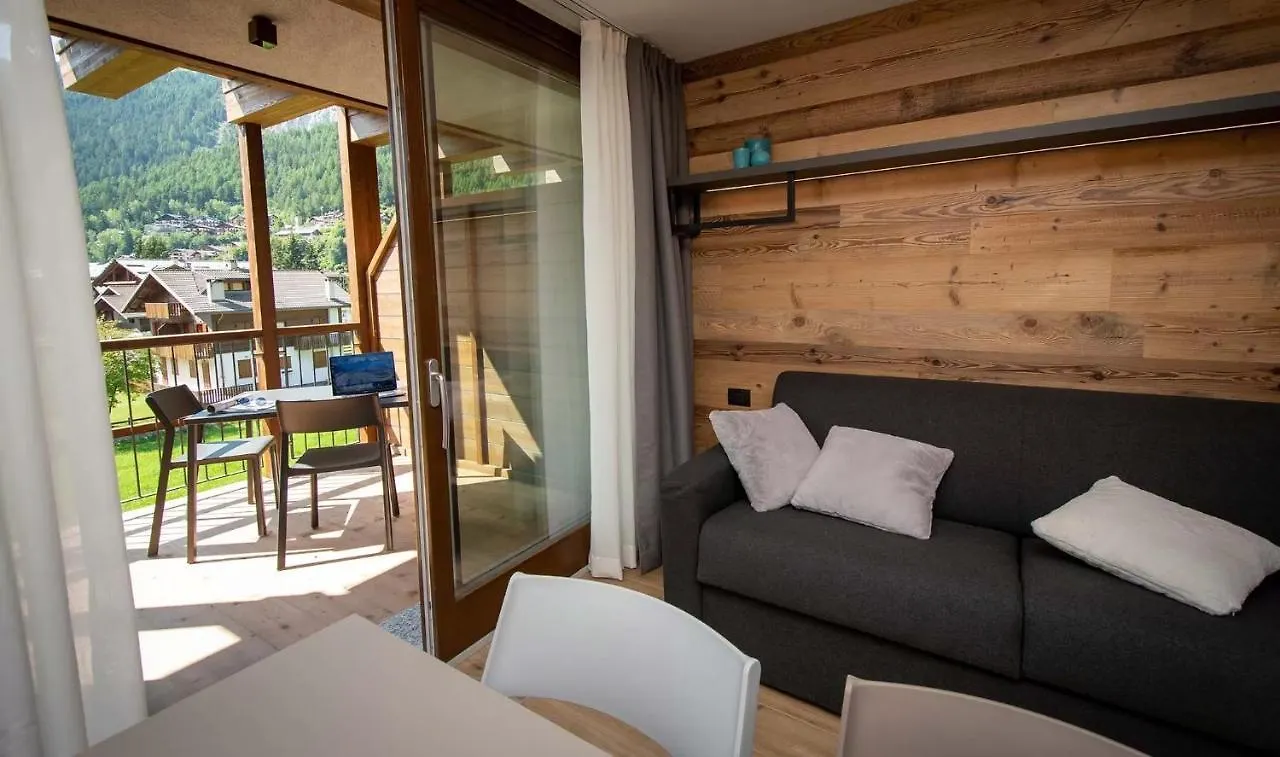 Nira Mountain Resort Futura Pradelle 0*,  Włochy