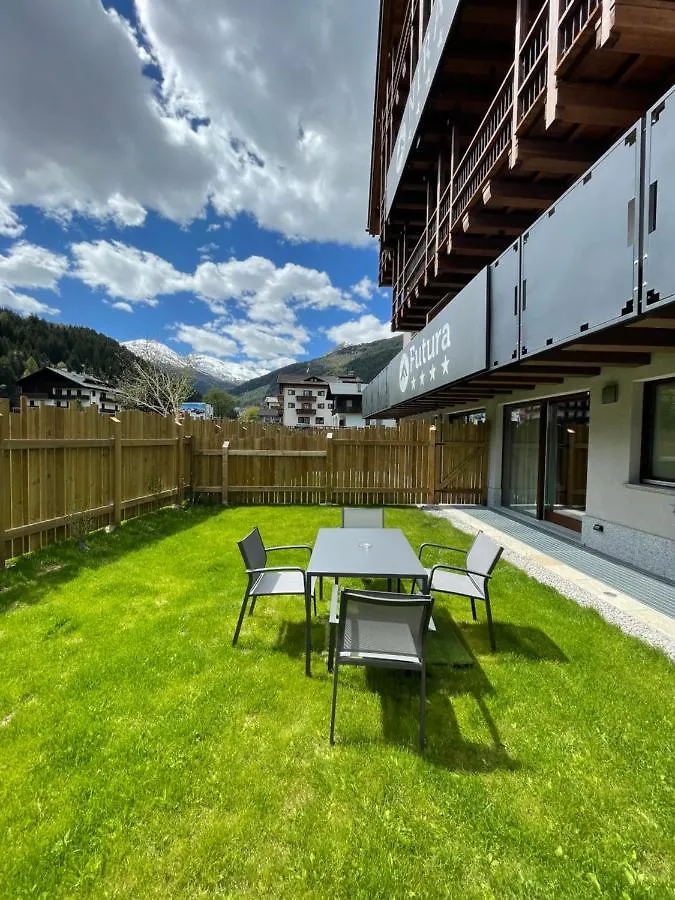 Nira Mountain Resort Futura Pradelle 0*,  Italia
